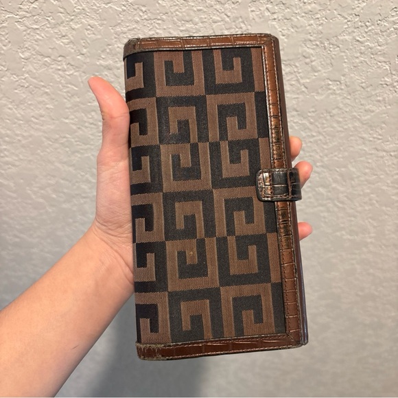 Givenchy Long Snap Wallet Brown - Picture 2 of 12